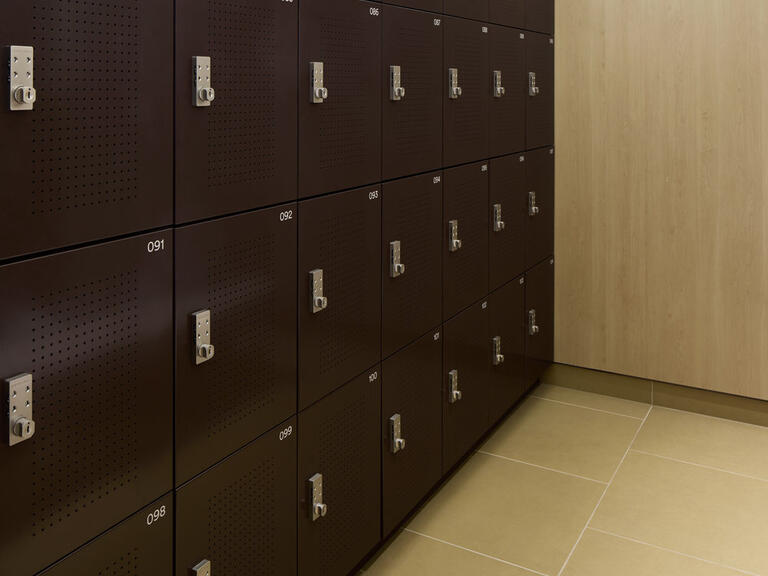 Lockin custom steel lockers commons health club 185